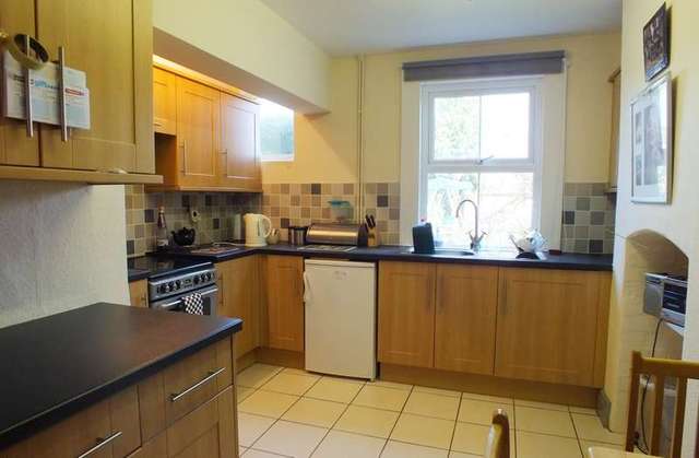  Image of 2 Bedroom Cottage for sale at Nailsworth Nailsworth, GL6 0EZ