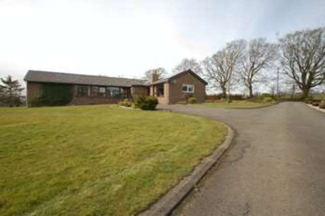 Image of 4 Bedroom Detached for sale at Braidwood Carluke, ML8 4PP