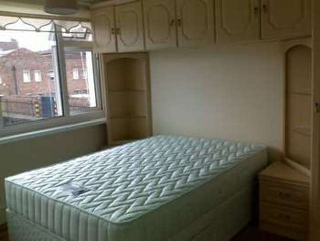  Image of 2 Bedroom Terraced to rent at Newton Way  Liverpool, L3 5RH