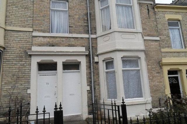  Image of 2 Bedroom Flat to rent at Normanton Terrace Array Blakelaw, NE4 6PP