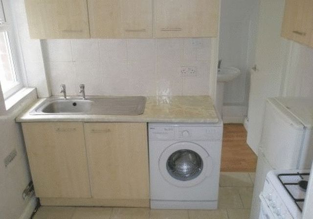 Image of 2 Bedroom Flat to rent at Normanton Terrace Array Blakelaw, NE4 6PP