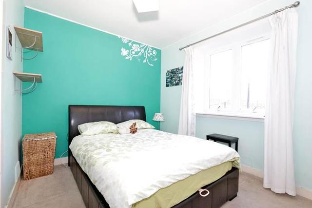  Image of 3 Bedroom Flat to rent at Aberdeen, AB16 7GB