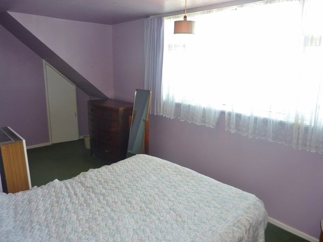  Image of 2 Bedroom Detached for sale at Nursery Lane  Fareham, PO14 2NZ