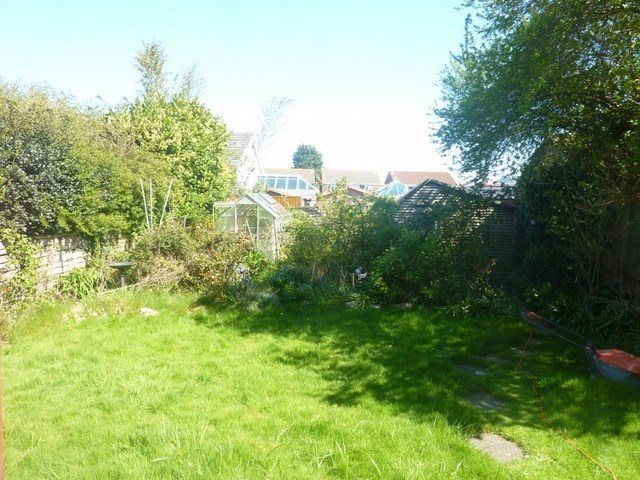 Image of 2 Bedroom Detached for sale at Nursery Lane  Fareham, PO14 2NZ