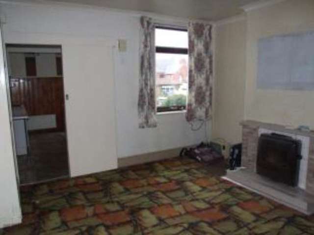  Image of 2 Bedroom End of Terrace for sale at Kirkby-in-Ashfield Nottingham Kirkby in Ashfield, NG17 9JF