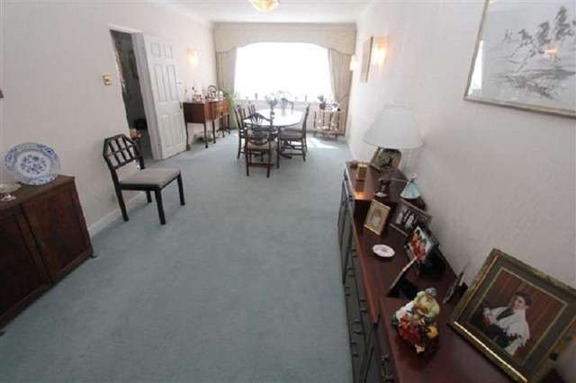  Image of 5 Bedroom Detached for sale at Pangbourne Drive  Stanmore, HA7 4RB