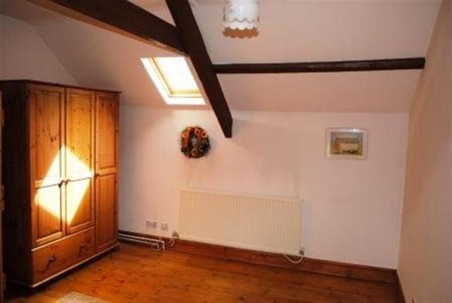  Image of 3 Bedroom Cottage to rent at Maesycrugiau  Pencader, SA39 9NA