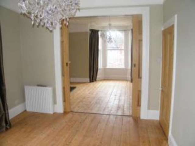  Image of 4 Bedroom End of Terrace for sale at Plymouth Devon Plymouth, PL4 7NQ