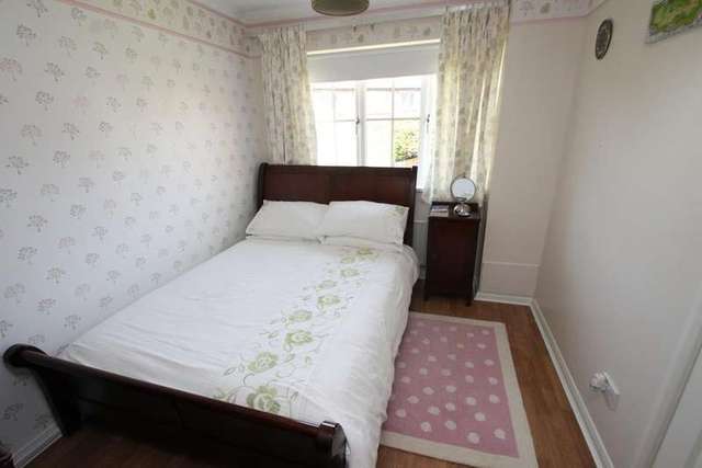 Image of 4 Bedroom Semi-Detached for sale at Plympton Plymouth Devon, PL7 2GY