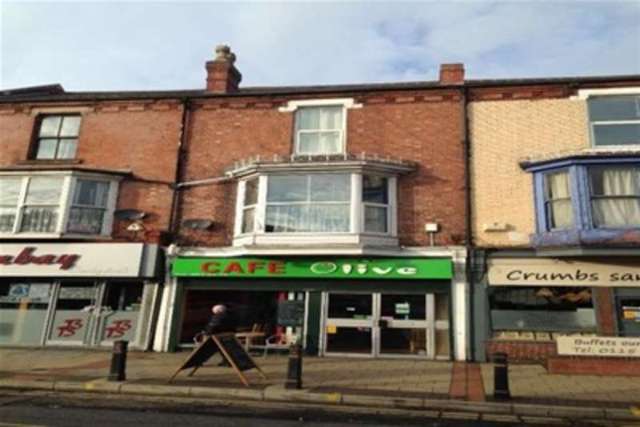  Image of 3 Bedroom Flat to rent at Nottingham, NG2 5FF