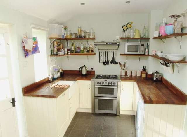  Image of 4 Bedroom Detached for sale at Avening Gloucestershire, GL8 8NN