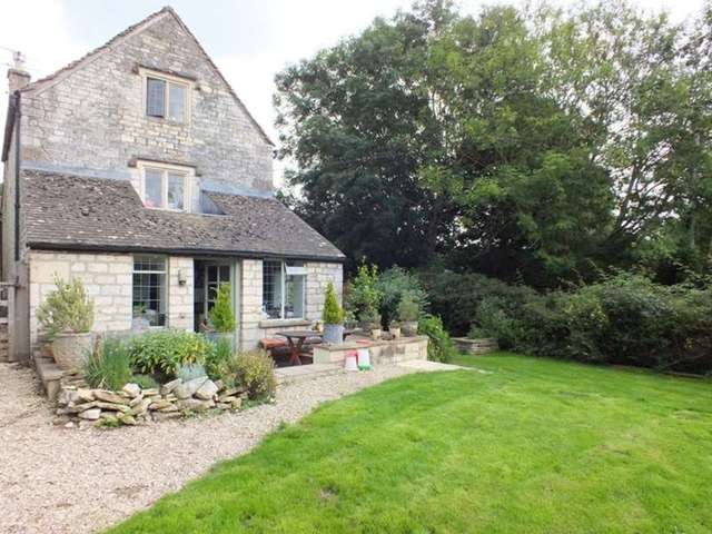  Image of 4 Bedroom Detached for sale at Avening Gloucestershire, GL8 8NN