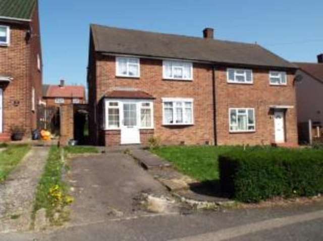  Image of 3 Bedroom Semi-Detached for sale at Romford  Harold Hill, RM3 9BD