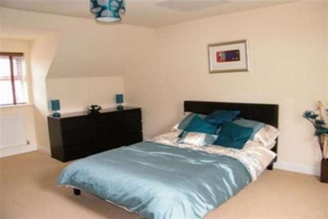  Image of 5 Bedroom Detached to rent at Wigan, WN1 2TU