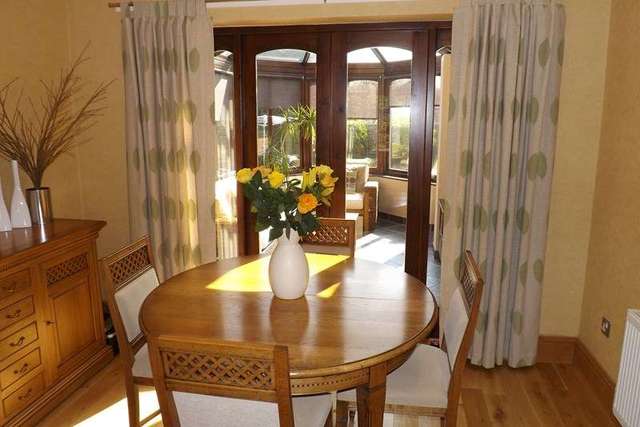  Image of 3 Bedroom Detached for sale at Sambourn Close  Solihull, B91 2SA