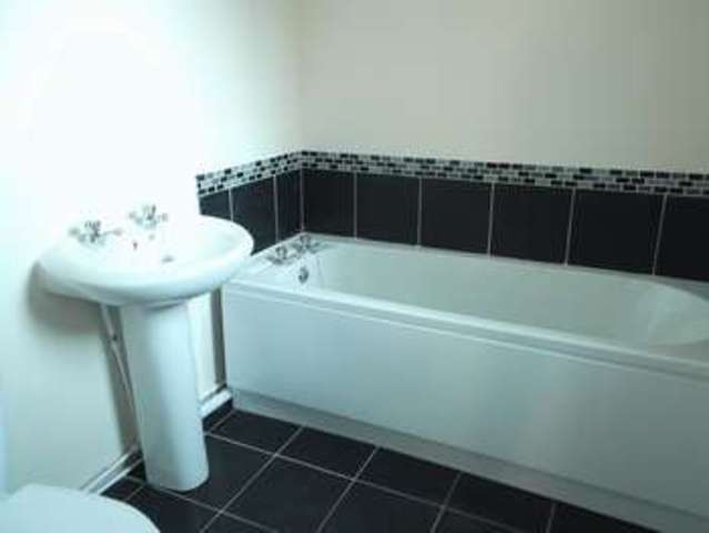  Image of 3 Bedroom Terraced for sale at Sheldon Avenue  Wednesbury, WS10 9DU