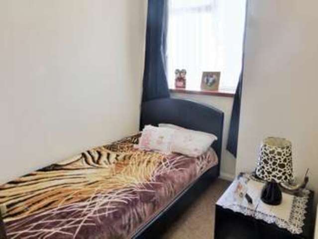  Image of 3 Bedroom Semi-Detached to rent at Sidney Avenue Hesketh Bank Preston, PR4 6SU