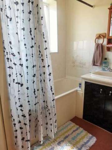  Image of 3 Bedroom Semi-Detached to rent at Sidney Avenue Hesketh Bank Preston, PR4 6SU