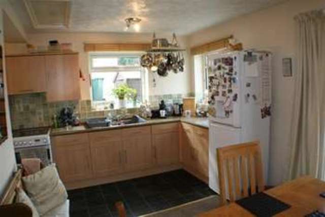  Image of 3 Bedroom Property for sale at Somerset Avenue Lancaster Lancaster, LA1 4BW