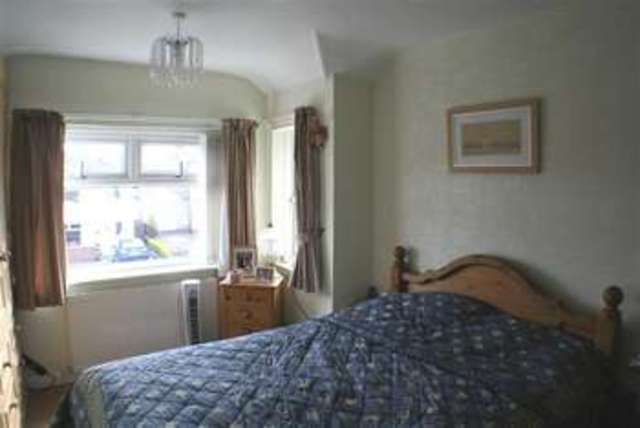  Image of 3 Bedroom Property for sale at Somerset Avenue Lancaster Lancaster, LA1 4BW