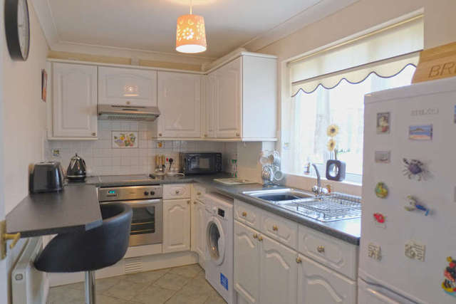  Image of 3 Bedroom Detached for sale at Caister-On-Sea Great Yarmouth Norfolk, NR30 5QP