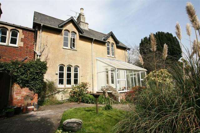  Image of 5 Bedroom Detached for sale at DEVIZES SN10 DEVIZES, SN10 1DD