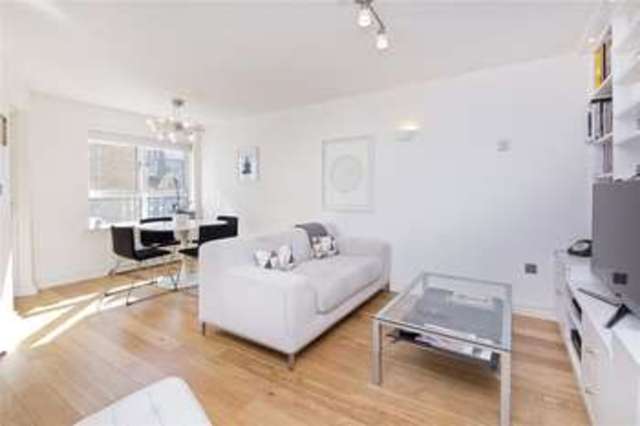  Image of 2 Bedroom Flat for sale at London  Essex Road, N1 2TH