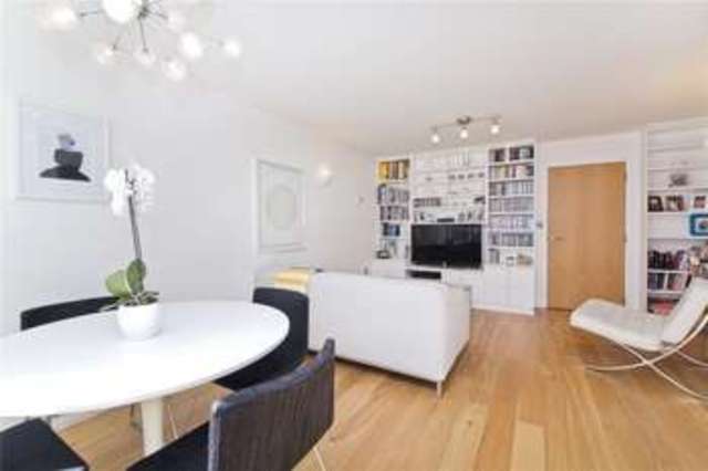  Image of 2 Bedroom Flat for sale at London  Essex Road, N1 2TH