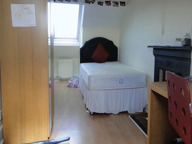  Image of 6 Bedroom Detached to rent at Stannington Avenue Array Byker, NE6 5AA