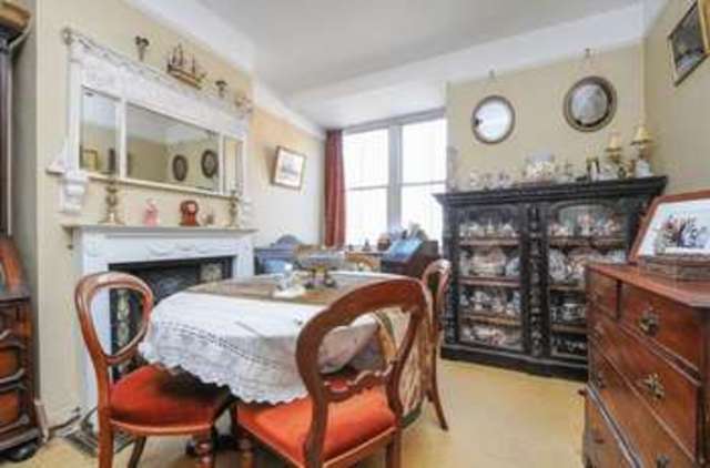  Image of 2 Bedroom Terraced for sale at Swinburne Road  Abingdon, OX14 2HD