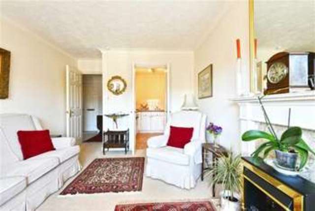  Image of 2 Bedroom Property for sale at The Vineries Hove Hove, BN3 1PY