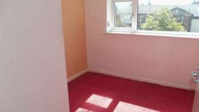  Image of 5 Bedroom Semi-Detached for sale at Throstle Grove  Bury, BL8 1EB