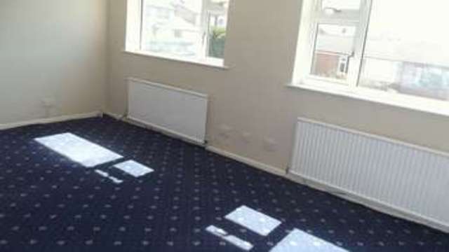  Image of 5 Bedroom Semi-Detached for sale at Throstle Grove  Bury, BL8 1EB