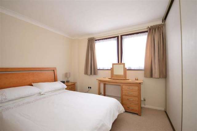  Image of 3 Bedroom Semi-Detached for sale at Walderslade Woods Chatham Chatham, ME5 9HH
