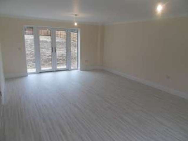  Image of 5 Bedroom Detached for sale at Shepherd Close  Exning, Newmarket, CB8 7NP