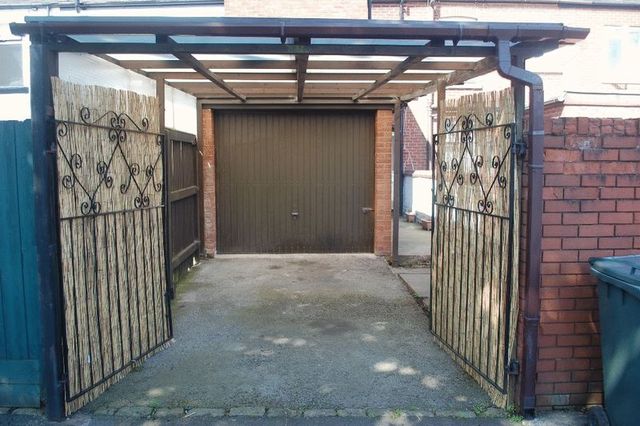  Image of 2 Bedroom Detached for sale at Yarrow Road Array Limbrick, PR6 0LU