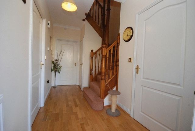  Image of 4 Bedroom Semi-Detached for sale at Aberdeen Avenue Manadon Park Plymouth, PL5 3UW