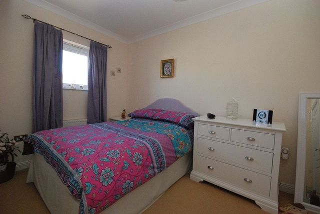  Image of 4 Bedroom Semi-Detached for sale at Aberdeen Avenue Manadon Park Plymouth, PL5 3UW