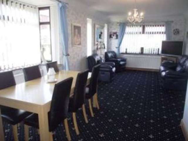 Image of 3 Bedroom Detached for sale at Hyde Greater Manchester Gee Cross, SK14 5RR