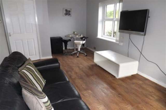  Image of 1 Bedroom Flat to rent at Blackpool, FY2 0SF