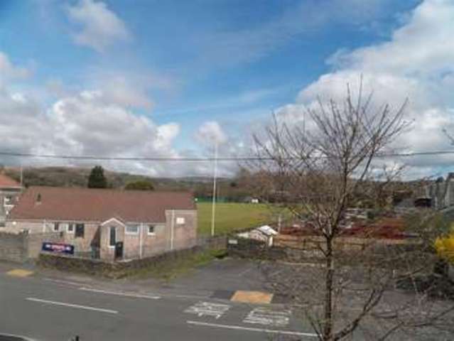  Image of 2 Bedroom Flat for sale at Clayton Drive Pontarddulais Pontarddulais, SA4 8AD