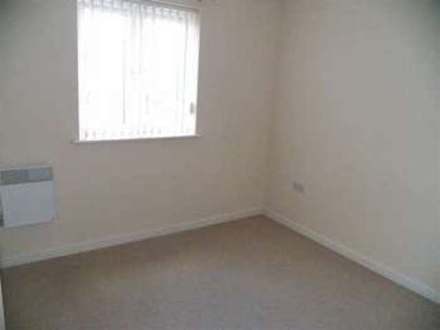  Image of 2 Bedroom Flat for sale at Clayton Drive Pontarddulais Pontarddulais, SA4 8AD