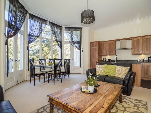  Image of 2 Bedroom Flat for sale at Cliff Avenue Array Cromer, NR27 0AN