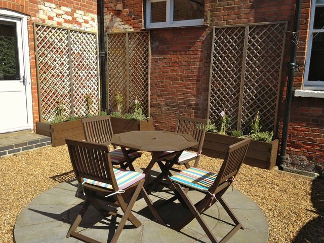  Image of 2 Bedroom Flat for sale at Cliff Avenue Array Cromer, NR27 0AN