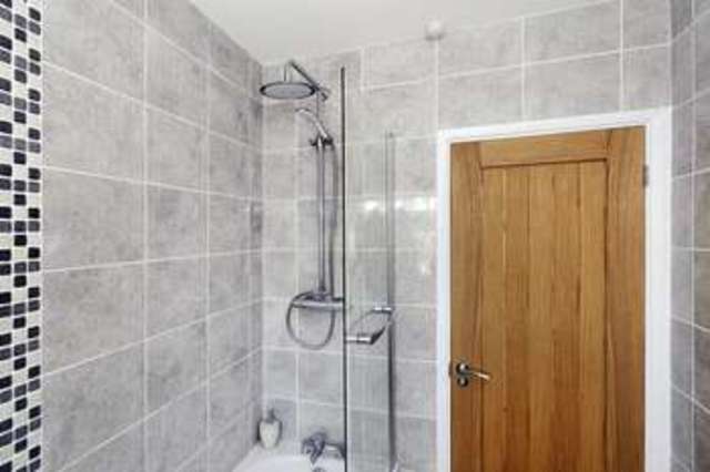  Image of 3 Bedroom Bungalow for sale at Dawes Close  Worthing, BN11 2LB