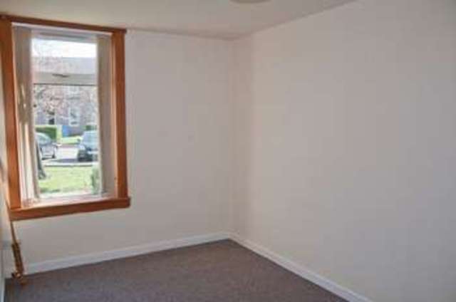  Image of Property to rent at Dovecot Road  Alloa, FK10 2QZ