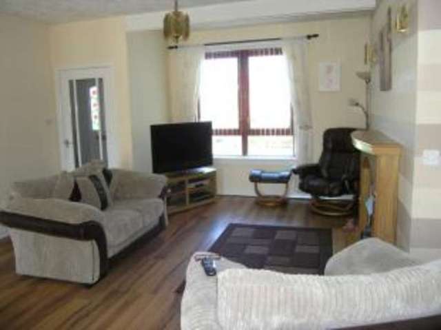  Image of 2 Bedroom Terraced for sale at Glasgow Lanarkshire Stepps, G33 3QB