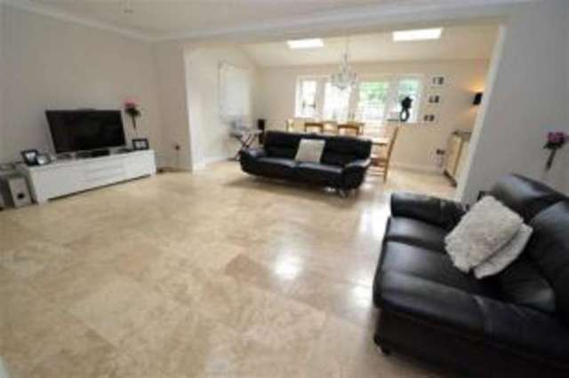  Image of 4 Bedroom Semi-Detached for sale at Epsom Surrey Headley, KT18 7JU