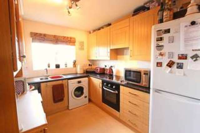  Image of 2 Bedroom Flat for sale at Falcon Way  Bourne, PE10 0GR
