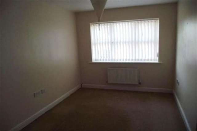  Image of 3 Bedroom Detached to rent at Prestatyn, LL19 8YD